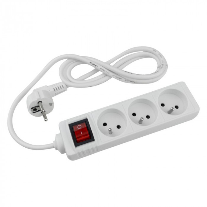 Przedłużacz 3GN + włącznik 3m Z/U BIAŁY M20558 ECOLIGHT