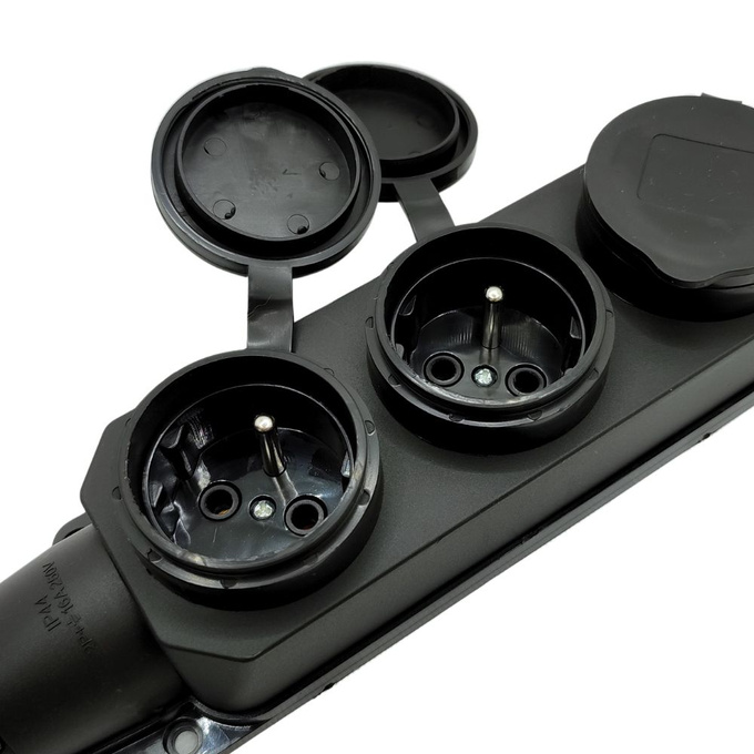 Gniazdo gumowe listwa GP-3Z IP44 16A czarne POLMARK