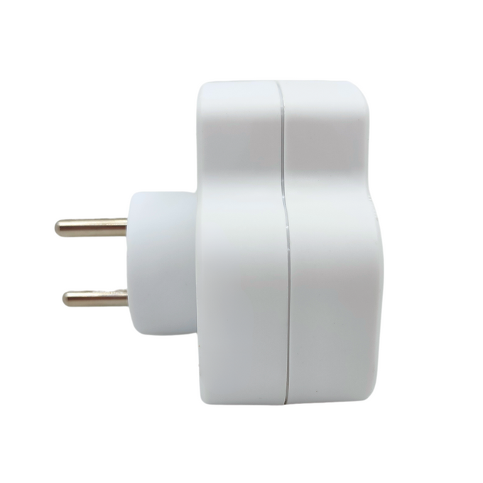 Rozgałęźnik z wyłącznikiem 2x2P+Z biały W-01144 PLASTROL