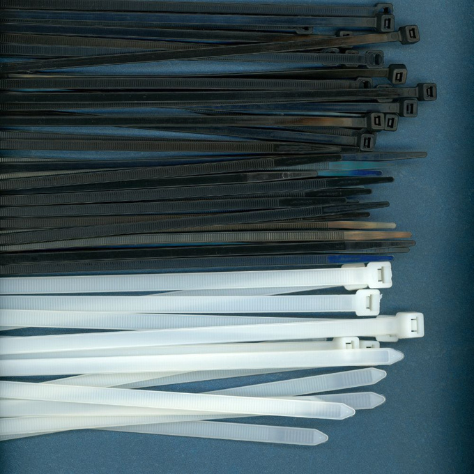 Opaska kablowa zaciskowa 4,8x500 naturalna ERKO