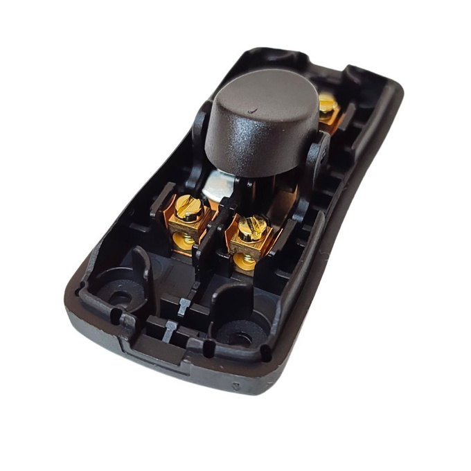 WŁACZNIK PRZELOTOWY CZARNY JEDNOBIEGUNOWY WP20/1A