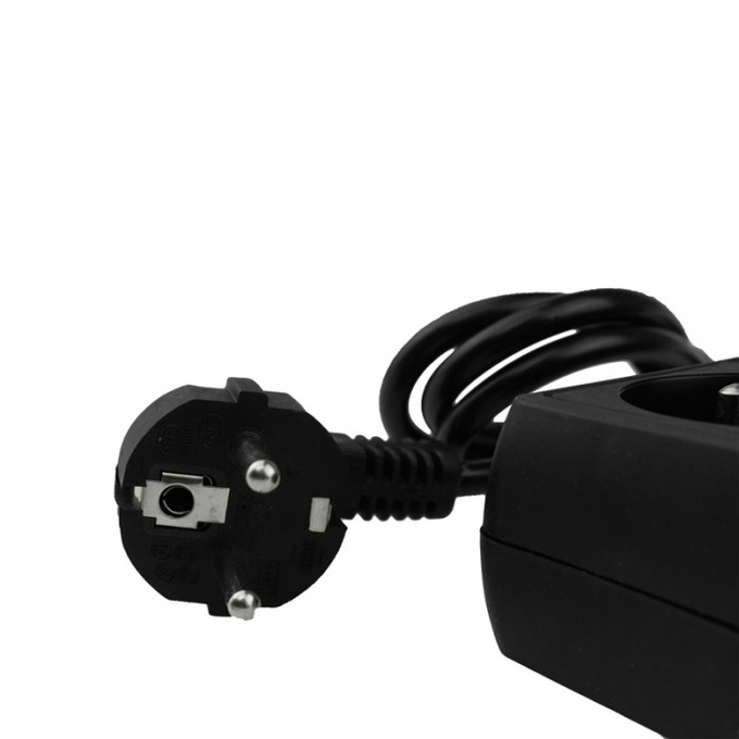 Przedłużacz 3 gniazda 1,5m z uziemieniem czarny LX9530CZ Lamex