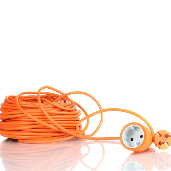 Przedłużacz ogrodowy jedno gniazdo bez uziemienia 30M pomarańczowy POB004 BERGE