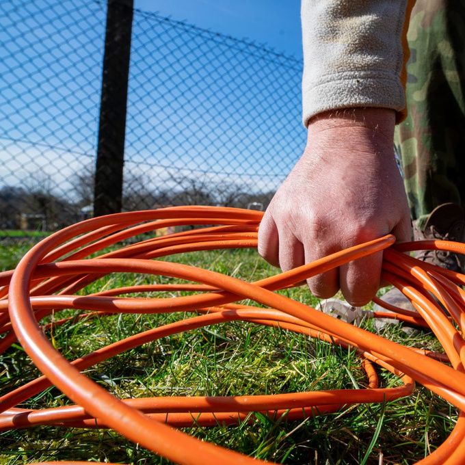 Przedłużacz jedno gniazdo bez uziemienia 20m pomarańczowy M20701 MORE ECOLIGHT